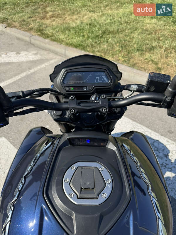 Мотоцикл Многоцелевой (All-round) Bajaj Dominar 400 2018 в Виннице