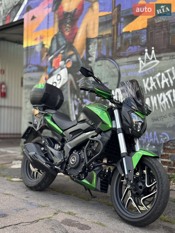 Bajaj Dominar 400 2021