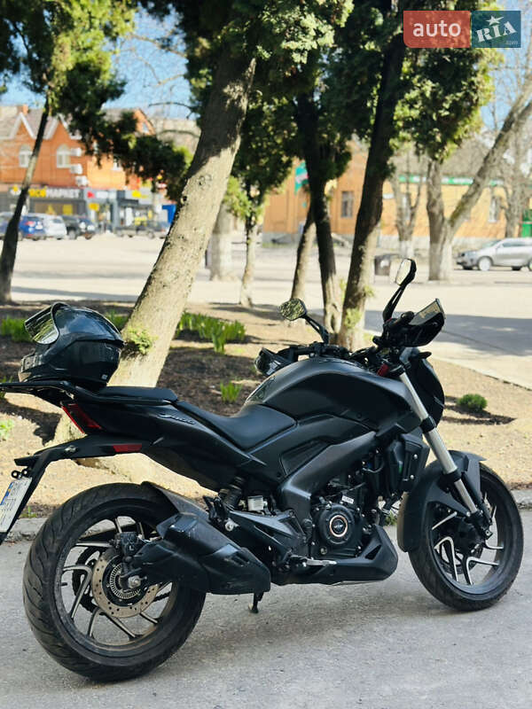 Мотоцикл Спорт-туризм Bajaj Dominar 400 2024 в Ромнах