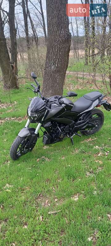 Мотоцикл Без обтекателей (Naked bike) Bajaj Dominar D400 2021 в 
