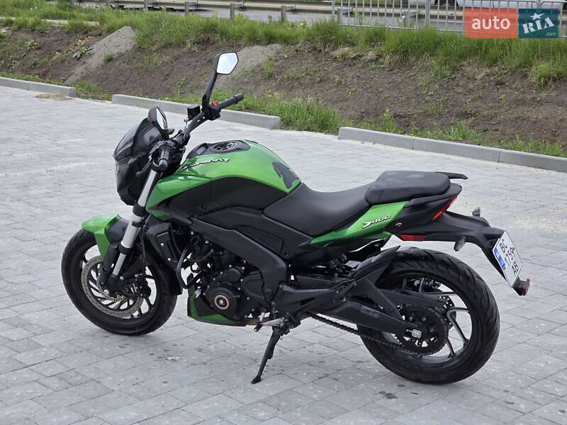 Мотоцикл Без обтікачів (Naked bike) Bajaj Dominar D400 2021 в 