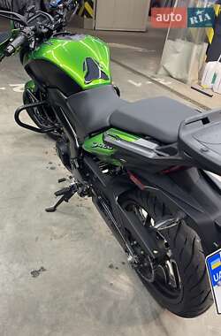 Грузовые мотороллеры, мотоциклы, скутеры, мопеды Bajaj Dominar D400 2023 в 