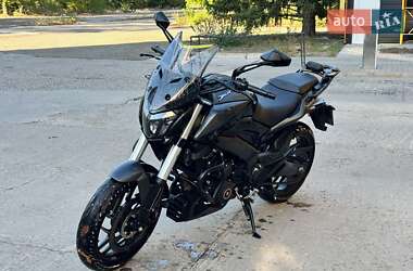 Мотоцикл Без обтекателей (Naked bike) Bajaj Dominar D400 2020 в 