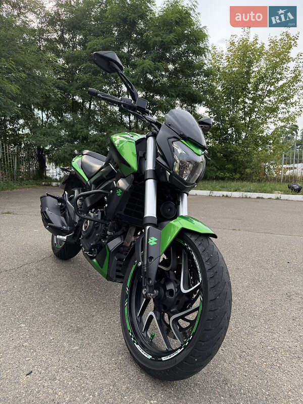 Мотоцикл Без обтекателей (Naked bike) Bajaj Dominar D400 2019 в 