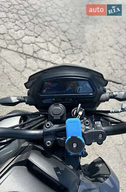 Мотоцикл Без обтекателей (Naked bike) Bajaj Dominar D400 2019 в 