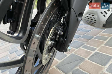 Мотоцикл Без обтекателей (Naked bike) Bajaj Dominar D400 2024 в 
