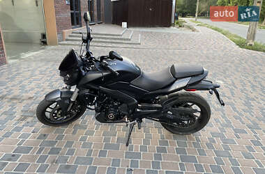Мотоцикл Без обтекателей (Naked bike) Bajaj Dominar D400 2024 в Новомосковске