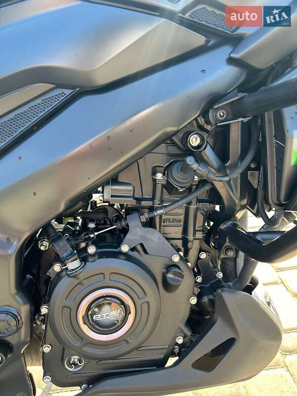 Мотоцикл Спорт-туризм Bajaj Dominar D400 2023 в Бобринці