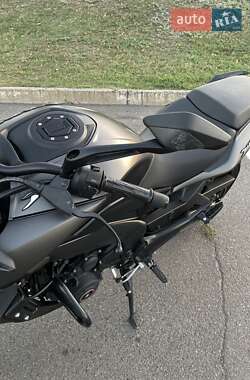 Мотоцикл Без обтекателей (Naked bike) Bajaj Dominar D400 2020 в 