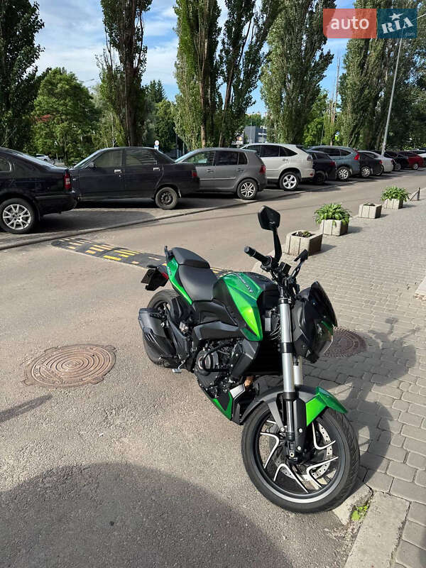 Мотоцикл Без обтекателей (Naked bike) Bajaj Dominar D400 2021 в Киеве