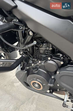 Мотоцикл Туризм Bajaj Dominar D400 2023 в 