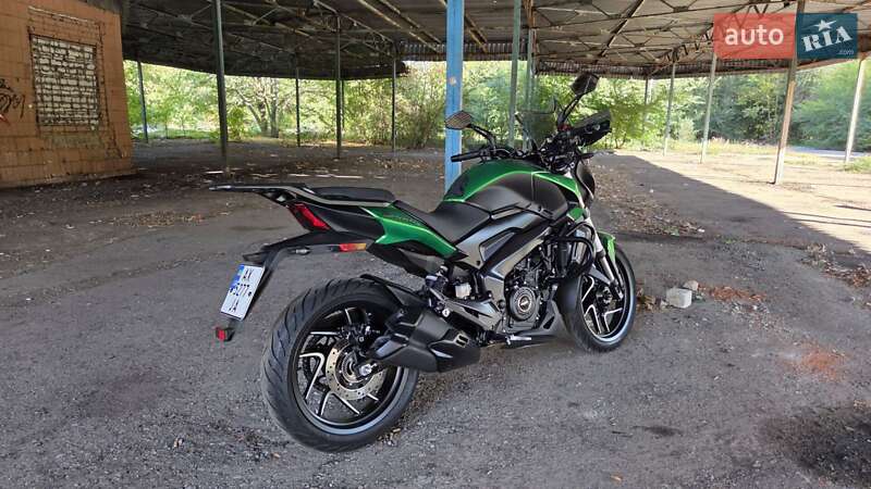 Мотоцикл Спорт-туризм Bajaj Dominar D400 2024 в Харкові