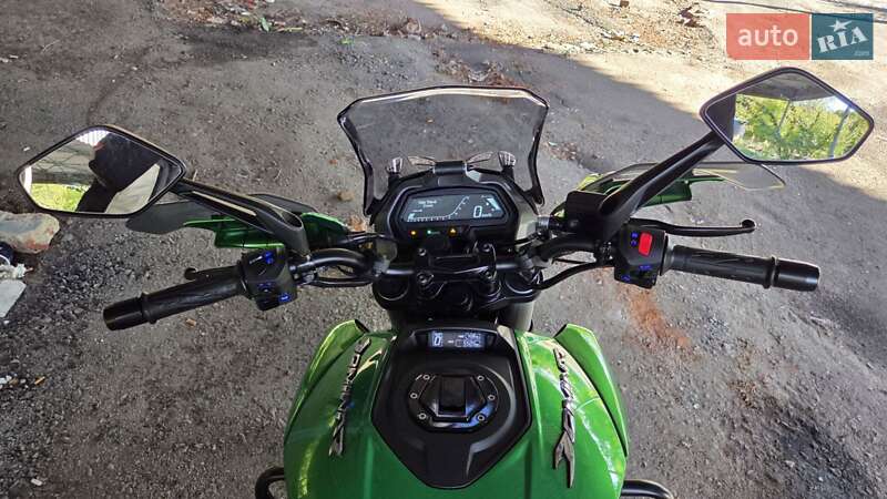 Мотоцикл Спорт-туризм Bajaj Dominar D400 2024 в Харкові