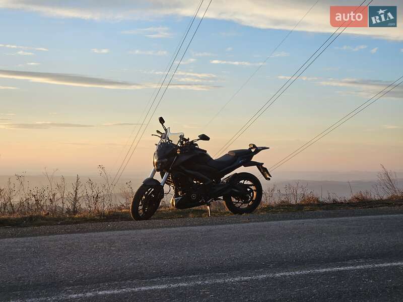 Bajaj Dominar D400 2024