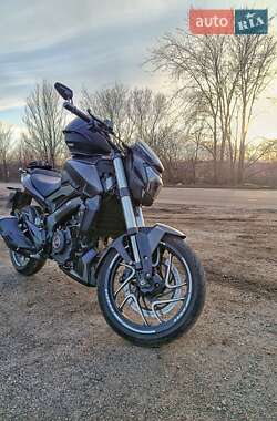 Мотоцикл Без обтекателей (Naked bike) Bajaj Dominar D400 2021 в Запорожье