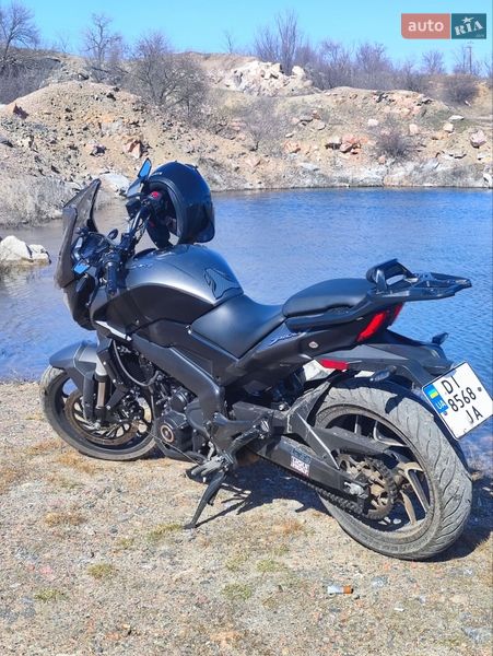 Bajaj Dominar D400 2022