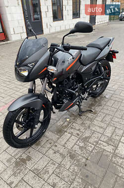Спортбайк Bajaj Pulsar 180 2023 в 