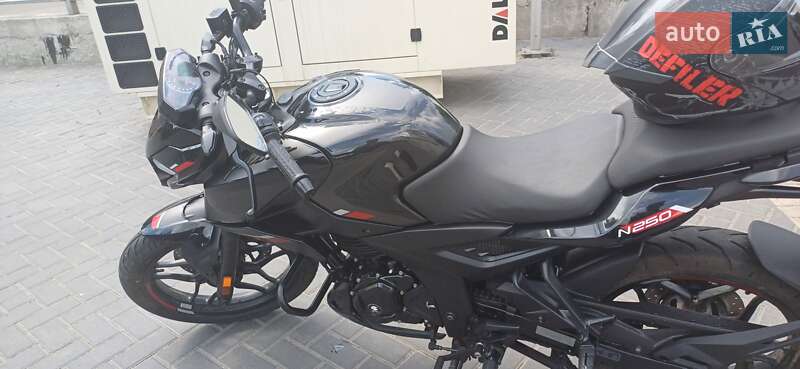 Мотоцикл Без обтікачів (Naked bike) Bajaj Pulsar N250 2024 в Кропивницькому