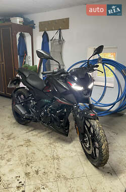 Мотоцикл Классик Bajaj Pulsar N250 2024 в Тернополе