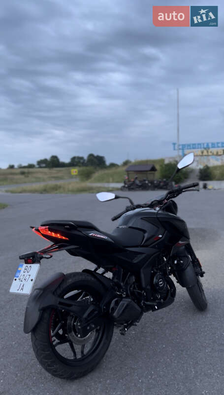Мотоцикл Классик Bajaj Pulsar N250 2024 в Тернополе фото 4 Мотоцикл Классик Bajaj Pulsar N250 2024 в Тернополе