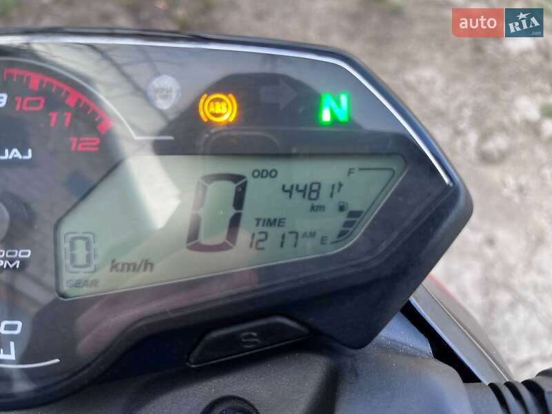 Мотоцикл Без обтекателей (Naked bike) Bajaj Pulsar N250 2024 в Днепре фото 10 Мотоцикл Без обтекателей (Naked bike) Bajaj Pulsar N250 2024 в Днепре