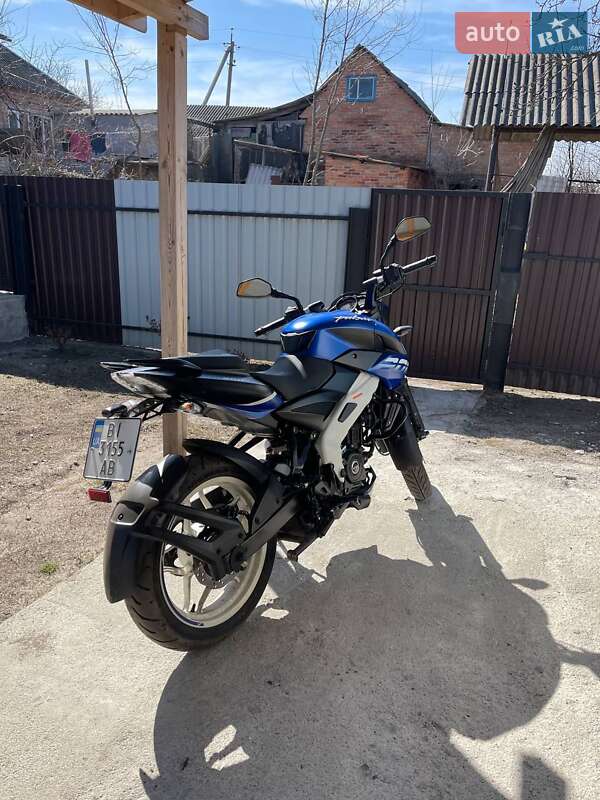 Мотоцикл Спорт-туризм Bajaj Pulsar NS200 2021 в 
