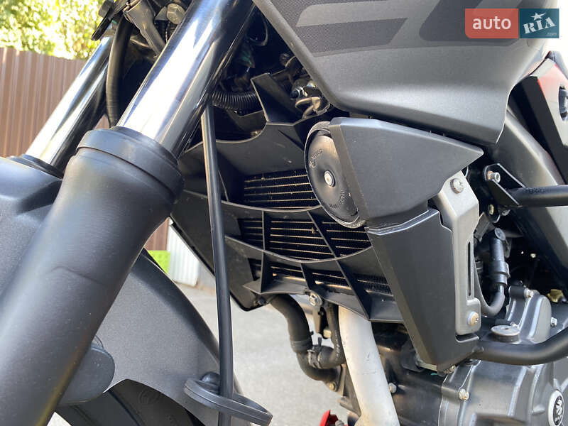 Вантажні моторолери, мотоцикли, скутери, мопеди Bajaj Pulsar NS200 2019 в Конотопі