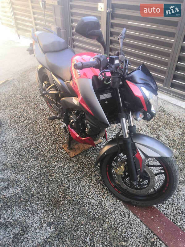 Bajaj Pulsar NS200 2019