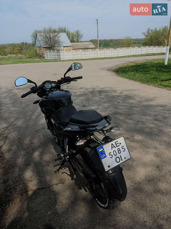Мотоцикл Классик Bajaj Pulsar NS200 2020 в 