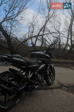 Мотоцикл Классик Bajaj Pulsar NS200 2021 в 