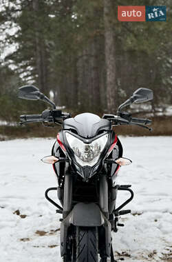 Мотоцикл Без обтекателей (Naked bike) Bajaj Pulsar NS200 2024 в 