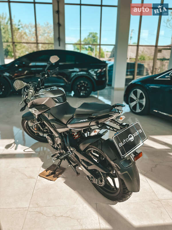 Спортбайк Bajaj Pulsar NS200 2022 в Николаеве