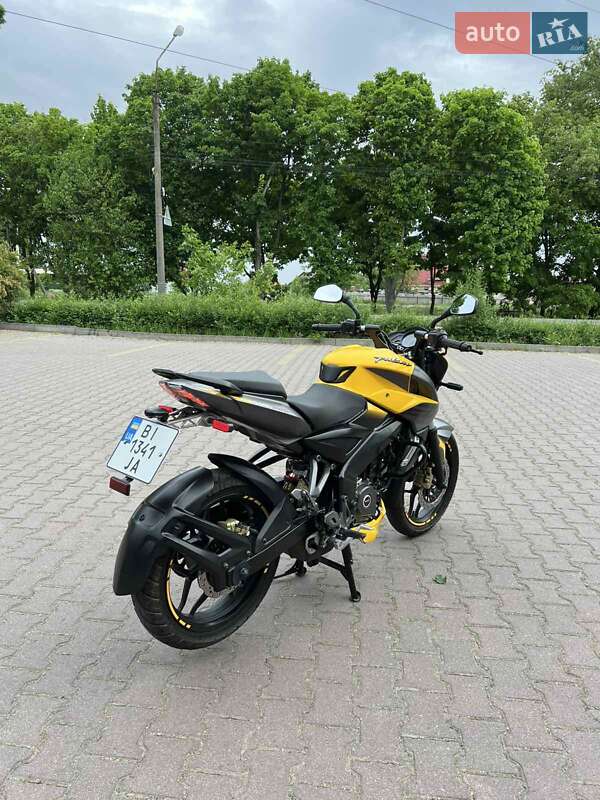 Мотоцикл Без обтекателей (Naked bike) Bajaj Pulsar NS200 2019 в Миргороде