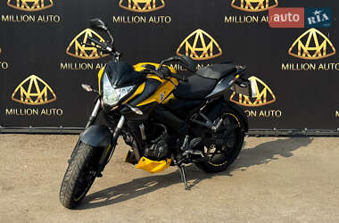 Мотоцикл Туризм Bajaj Pulsar NS200 2019 в 