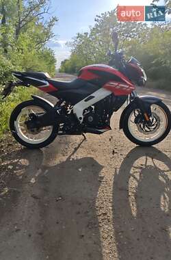 Мотоцикл Без обтекателей (Naked bike) Bajaj Pulsar NS200 2021 в 