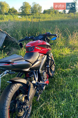 Спортбайк Bajaj Pulsar NS200 2017 в 