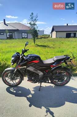Мотоцикл Багатоцільовий (All-round) Bajaj Pulsar NS200 2024 в 