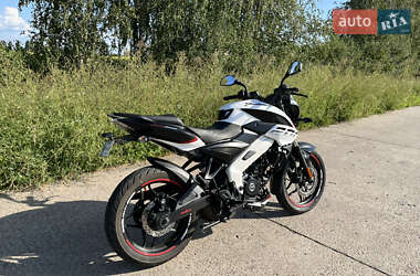 Мотоцикл Без обтекателей (Naked bike) Bajaj Pulsar NS200 2023 в 