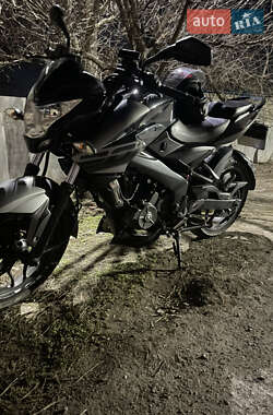 Мотоцикл Без обтекателей (Naked bike) Bajaj Pulsar NS200 2017 в 