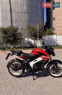 Мотоцикл Классік Bajaj Pulsar NS200 2021 в 