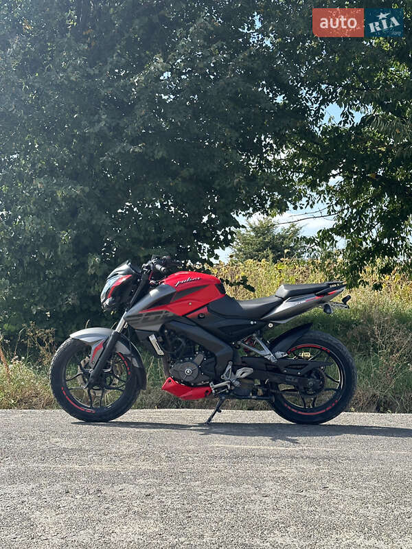 Мотоцикл Без обтікачів (Naked bike) Bajaj Pulsar NS200 2019 в Чорткові фото 7 Мотоцикл Без обтікачів (Naked bike) Bajaj Pulsar NS200 2019 в Чорткові