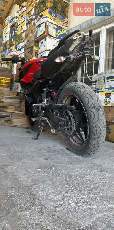 Мотоцикл Без обтікачів (Naked bike) Bajaj Pulsar NS200 2019 в Чорткові фото 10 Мотоцикл Без обтікачів (Naked bike) Bajaj Pulsar NS200 2019 в Чорткові