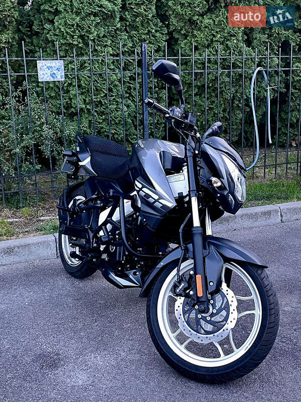 Мотоцикл Без обтекателей (Naked bike) Bajaj Pulsar NS200 2021 в Броварах фото 4 Мотоцикл Без обтекателей (Naked bike) Bajaj Pulsar NS200 2021 в Броварах