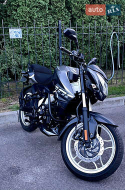 Мотоцикл Без обтекателей (Naked bike) Bajaj Pulsar NS200 2021 в 