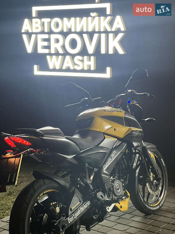 Мотоцикл Классик Bajaj Pulsar NS200 2018 в Рава-Русской