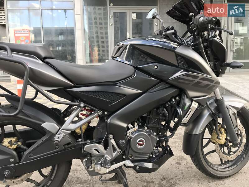 Мотоцикл Спорт-туризм Bajaj Pulsar NS200 2019 в Киеве