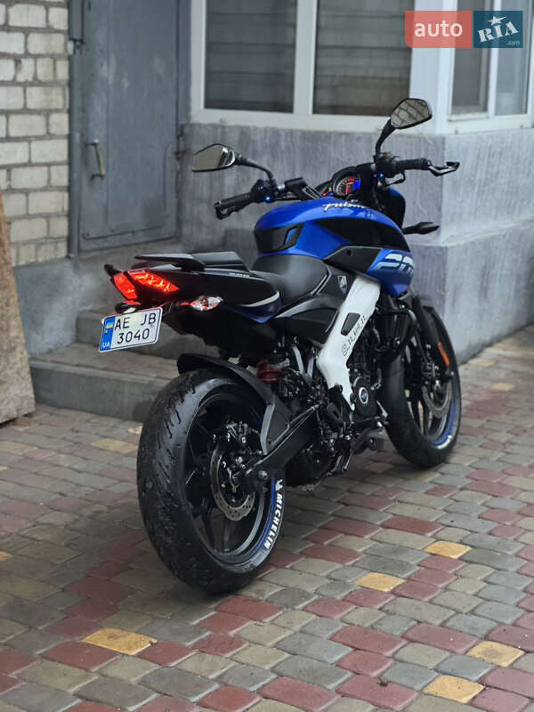 Мотоцикл Без обтекателей (Naked bike) Bajaj Pulsar NS200 2023 в Терновке