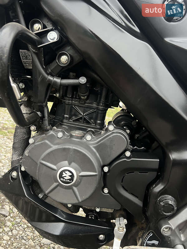 Мотоцикл Без обтекателей (Naked bike) Bajaj Pulsar NS200 2019 в Новоднестровске фото 16 Мотоцикл Без обтекателей (Naked bike) Bajaj Pulsar NS200 2019 в Новоднестровске