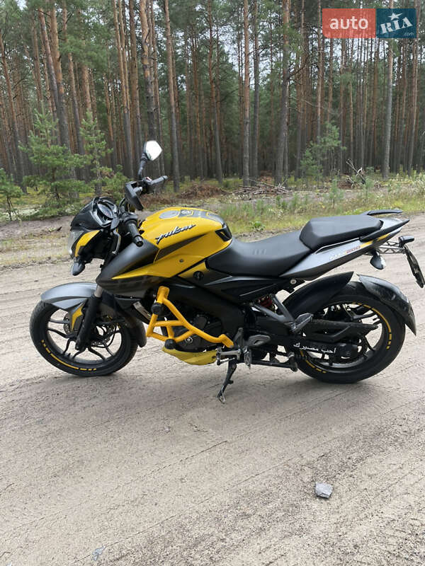 Мотоцикл Без обтекателей (Naked bike) Bajaj Pulsar NS200 2020 в Ровно фото 2 Мотоцикл Без обтекателей (Naked bike) Bajaj Pulsar NS200 2020 в Ровно