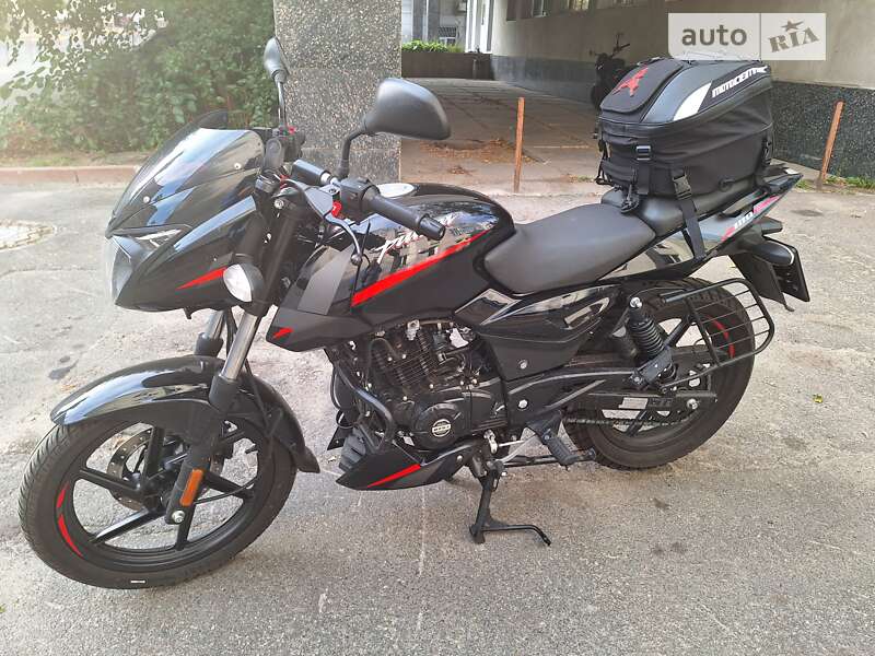 Bajaj Pulsar 2023
